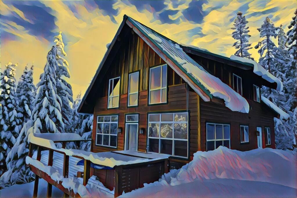 Hot Tub Cool Views: Roaring Creek Cabin Leavenworth Exteriör bild