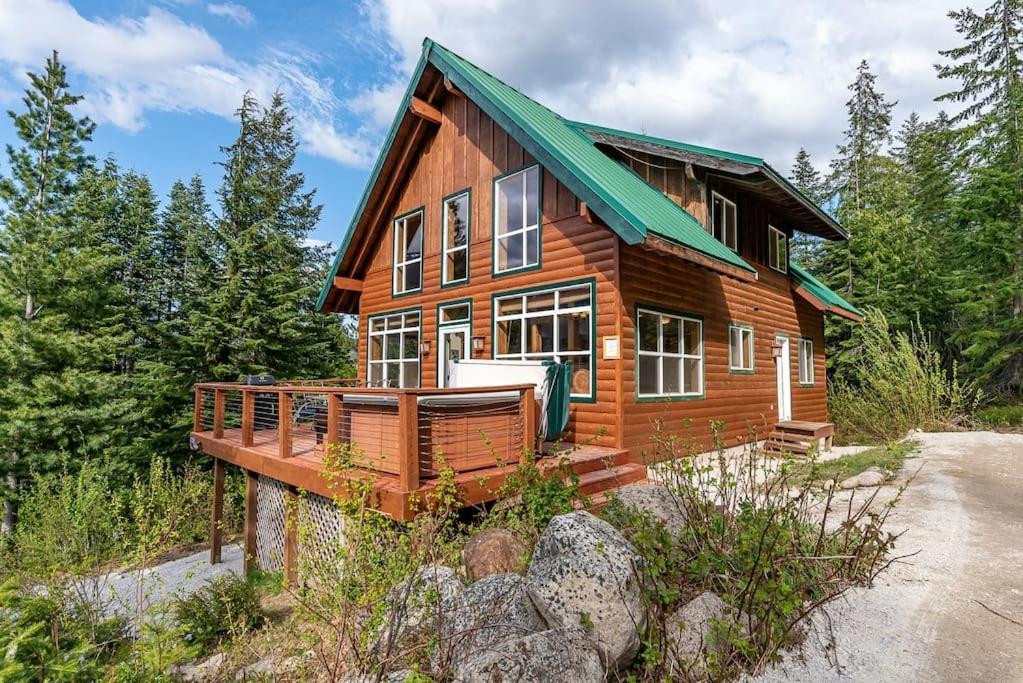 Hot Tub Cool Views: Roaring Creek Cabin Leavenworth Exteriör bild